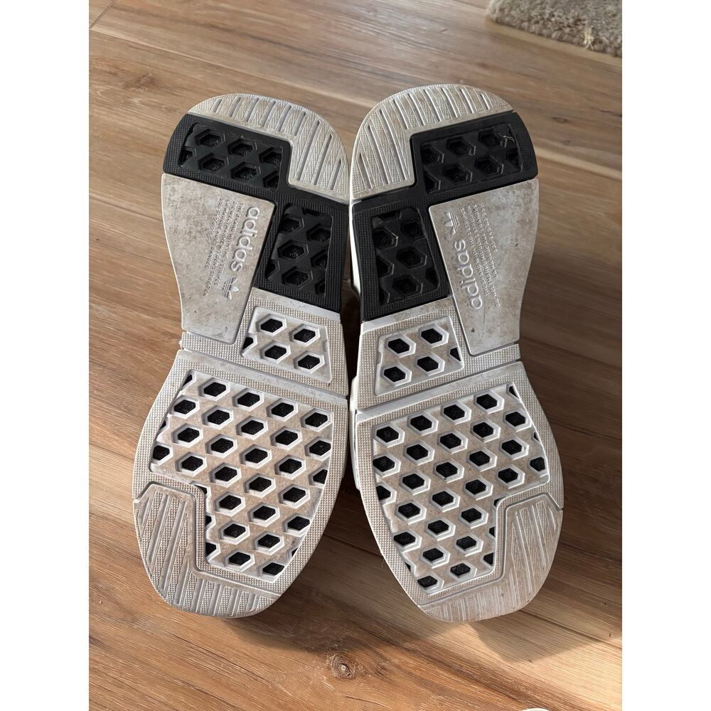 Adidas NMD G1 sneakers men’s 9 white and black. - Picture 7 of 9
